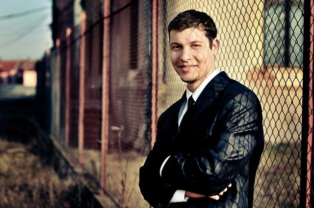 상황별 인스타 릴스 제작 예시 - man, portrait, smile, suit, outdoor, young adult, fence, rural town, relaxation, sunny, pose, well-being, 