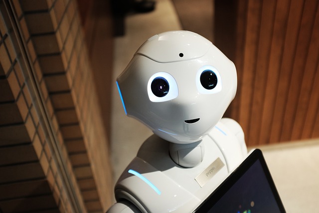 핵심 트렌드 1: 초개인화와 마이크로 니치 해시태그의 부상 - robot, technology, modern, white, brown technology, brown robot, robot, robot, robot, robo